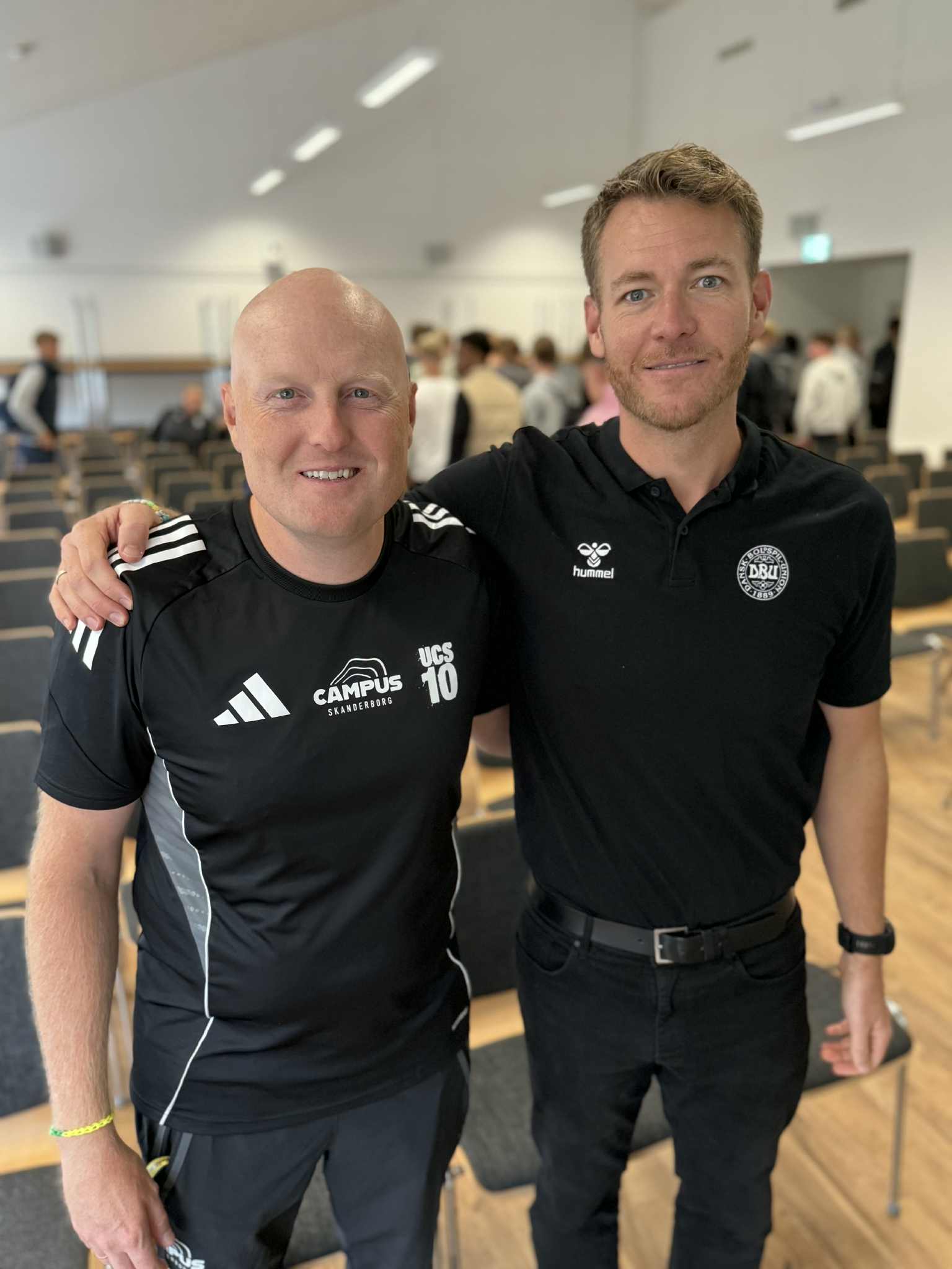 A41e37ce A77c 480A 9072 Ead43df62a95